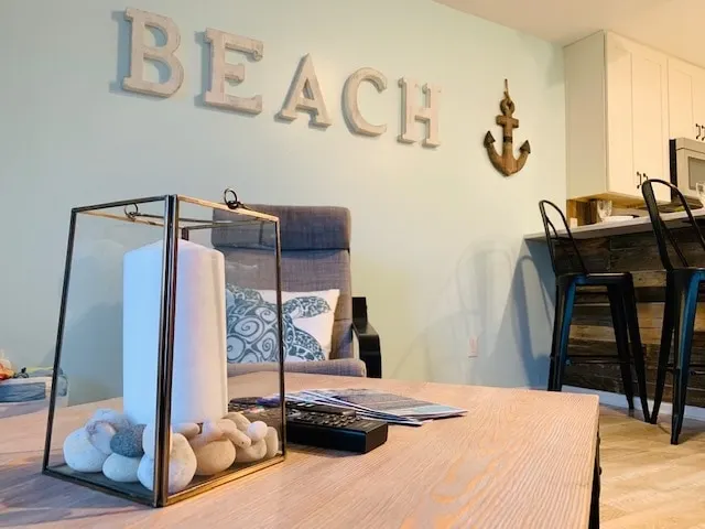 Rustic Beach Condo 3 blocks from the beach! - Image 1