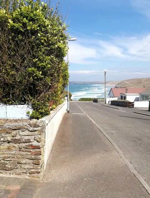 Seashells ~ Self contained annexe in Perranporth - Image 1