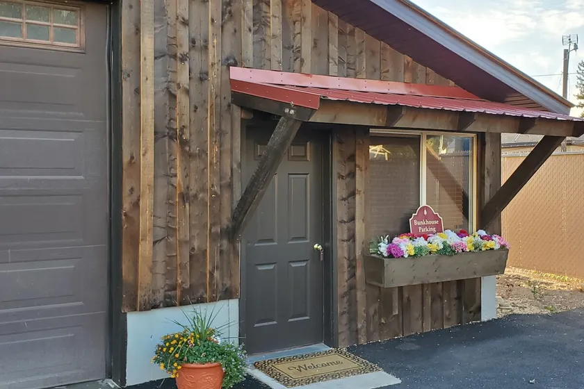 Downtown Fairview BunkHouse - Image 1