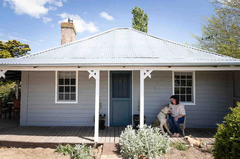 Woolbrook Cottage - Charming 1890's Heritage - Image 1