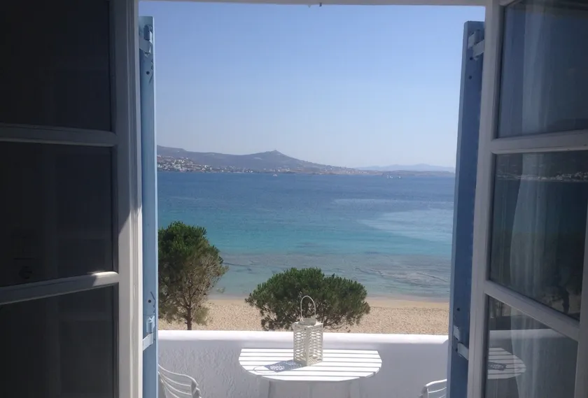 *BEACHFRONT BED SEAVIEW STUDIO For2 - Image 1