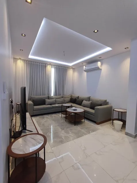 M4. 2 bedroom at prime location - Image 1