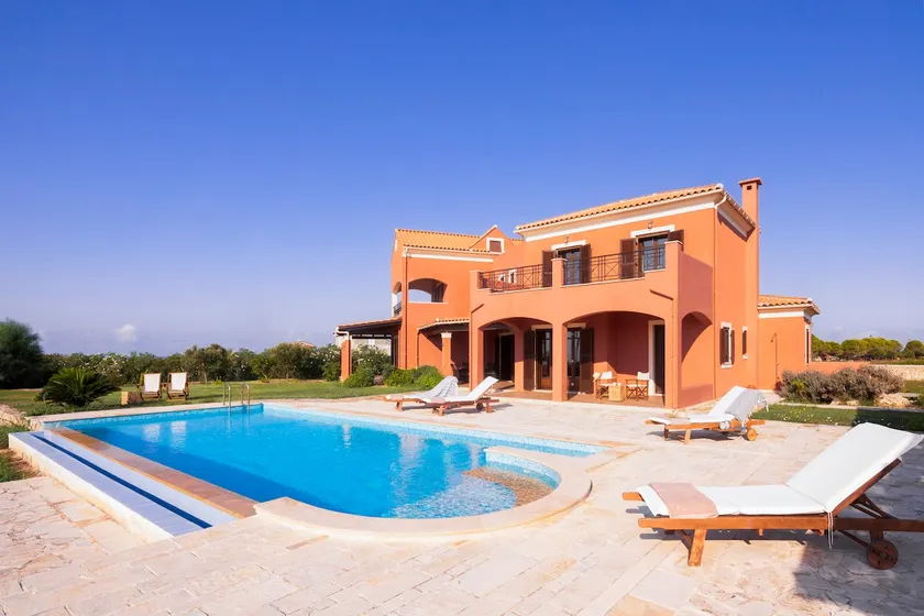 Villa Theros - Image 1
