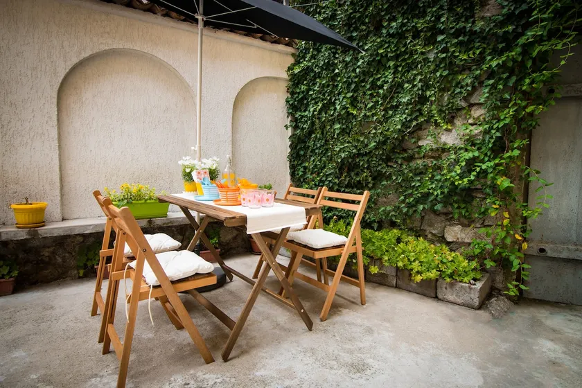 The Rocky House - Central & Private 2BDR by Flat Mаnager - Image 1