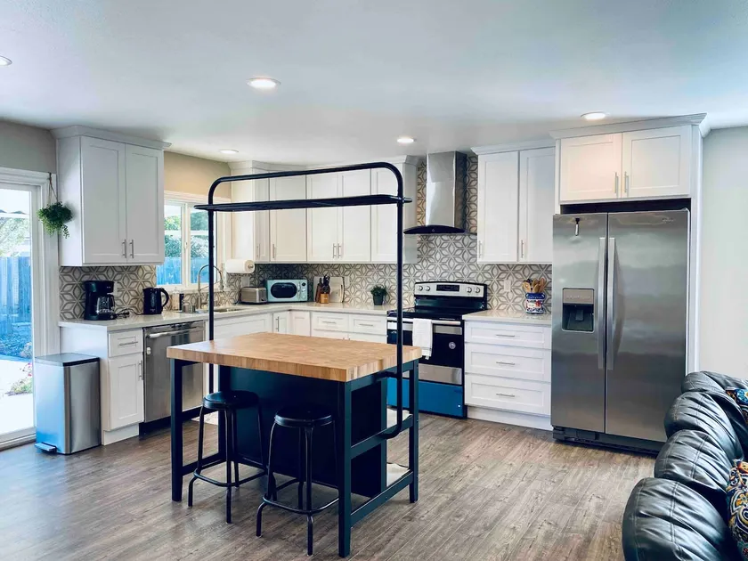 Superhost 3BR Home in Silicon Valley, Sleeps 10 - Image 1