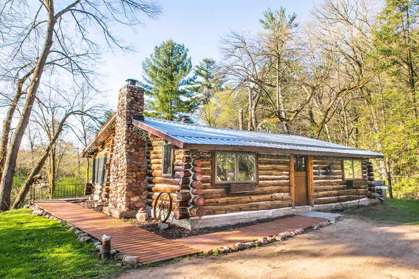 Lil’ Kickback On Elk Creek (Eau Claire area) - Image 1