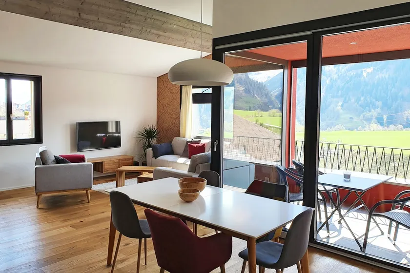Vacanzas Gadolas - central | modern | mountain view - Image 1
