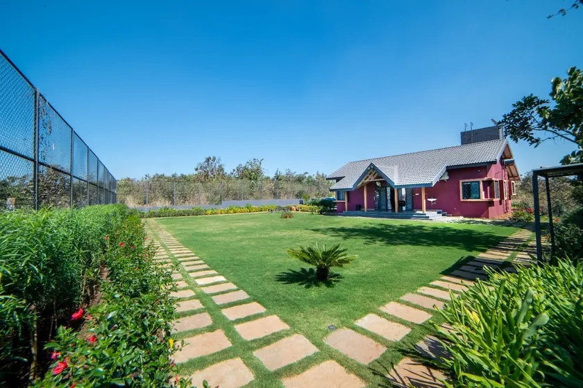 Raanwara - Lovely 2 BR farmhouse on 1/2 acre land - Image 1