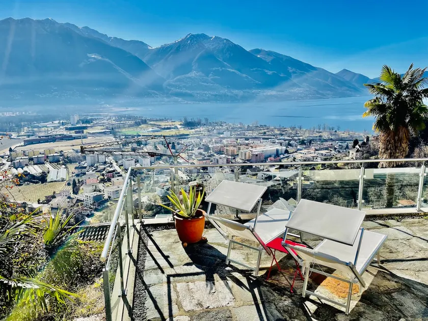 Apartment with lake view, 5 minutes from Verzascatal - Image 1