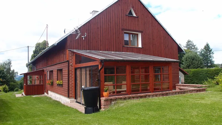 Slavný 22- The House on the Hill - Image 1
