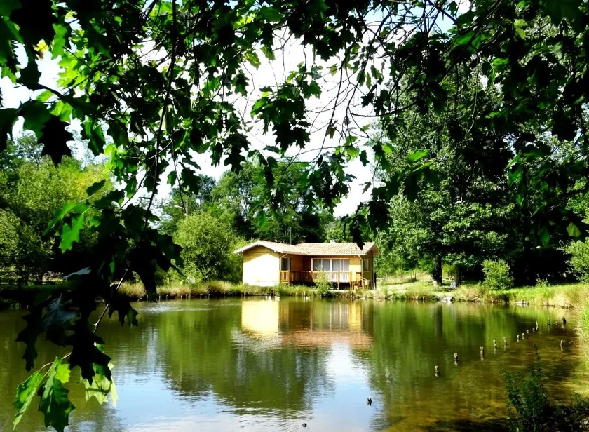 Chalet " Côté Lac " - Image 1
