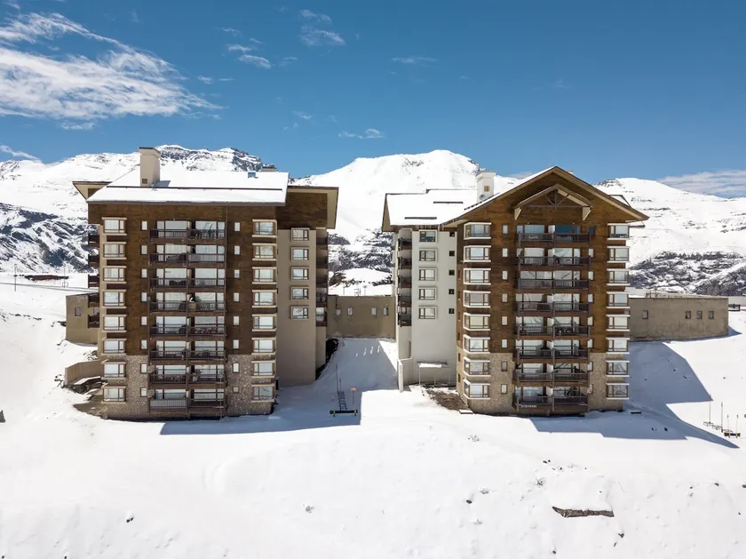 Apartment in Valle Nevado Ski Resort, 7 PAX - Image 1
