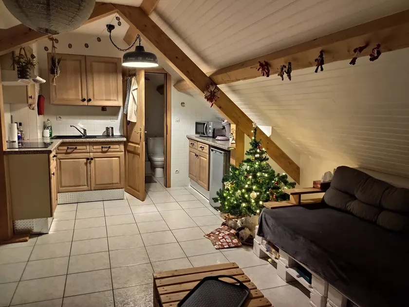 ¡Acogedor apartamento con vistas a las montañas! - Image 1