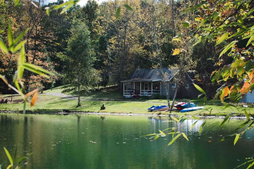 Curry Run Cabin - Image 1