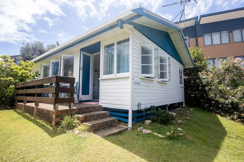 Cabana - Original Straddie Beach Shack - Image 1