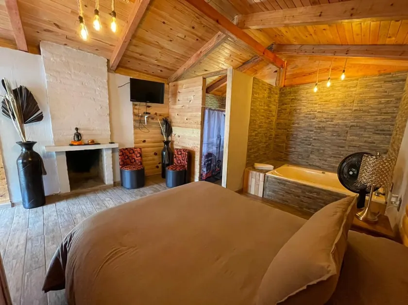 La Tita Cabin - Image 1