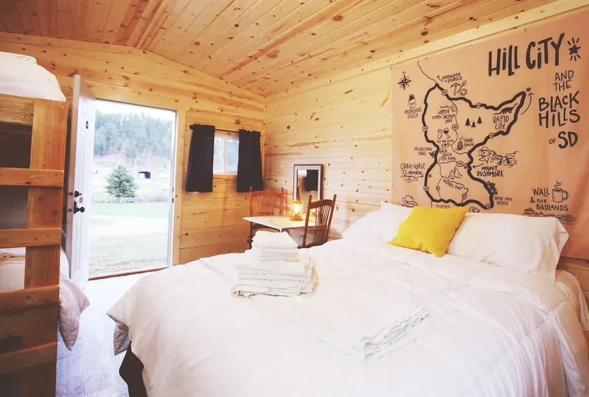 Glamping Cabin | 4 - Image 1