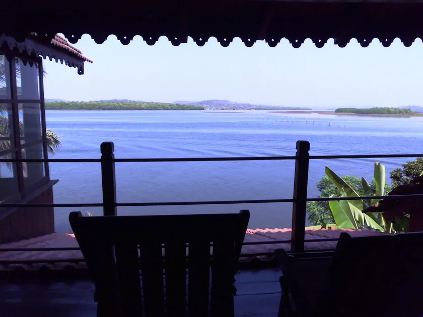 Wooden Chalet on the River Banks - Image 1