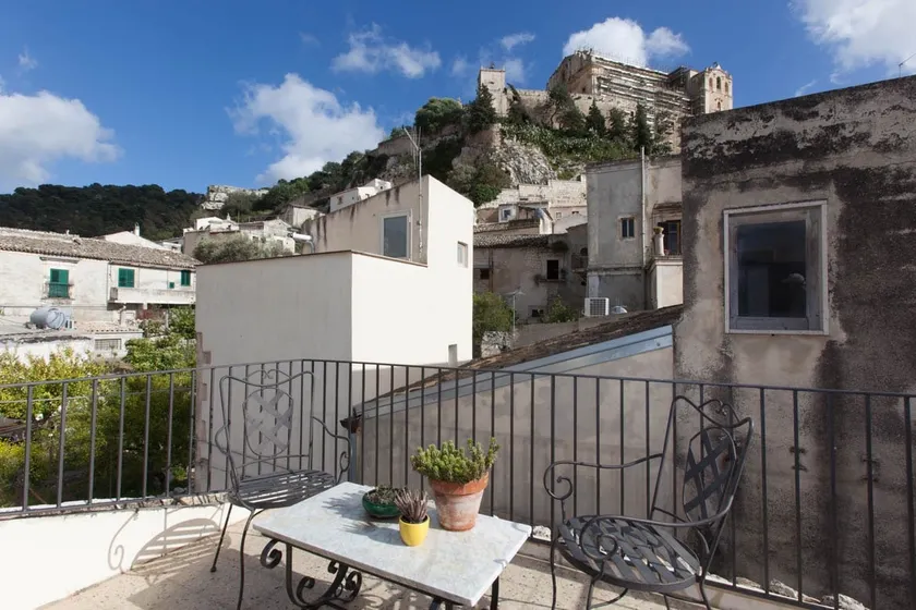 Terrazzo Vinicio - Image 1
