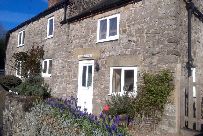 Hillocks Cottage, Kniveton - Image 1