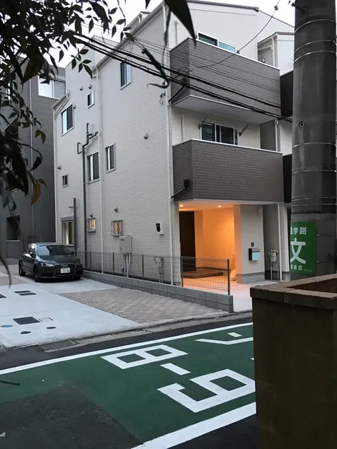 Tokyo Ikebukuro High-end Guesthouse - Image 1