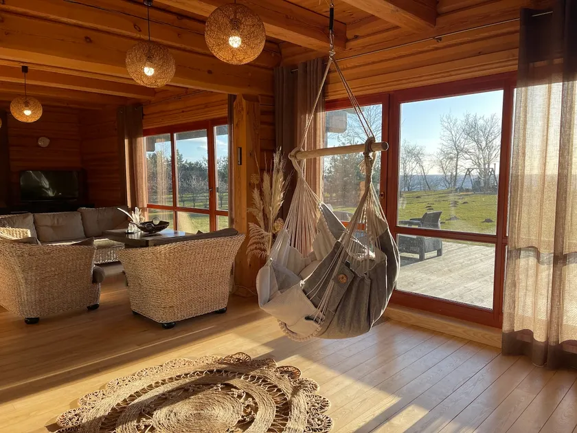 Sunset Beach House - Image 1