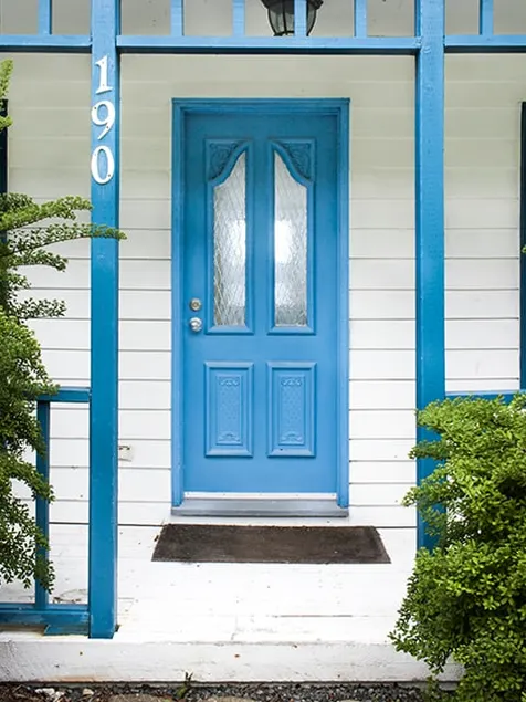 Ocean front cottage with million dollar view - Image 1