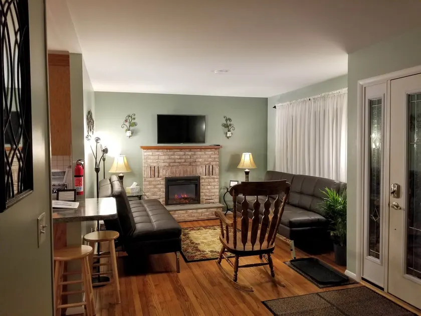 Experience Finger Lakes at The Best of Both Abode - Image 1