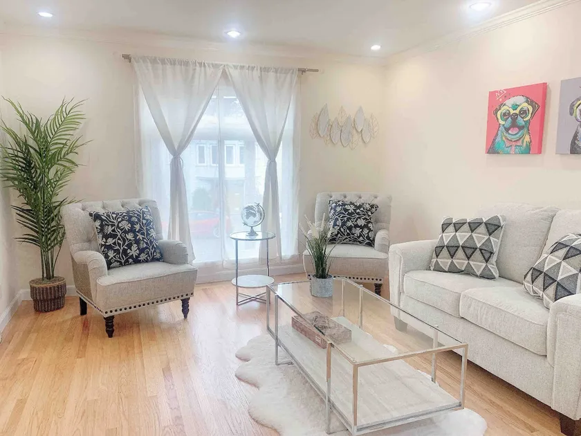 Home in San Francisco modern 3 bedrooms 1.5 baths - Image 1