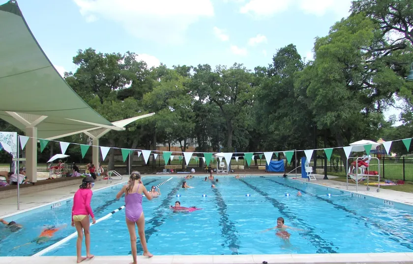 Central Austin-Office, Pools, Walk to Park, Trails - Image 1