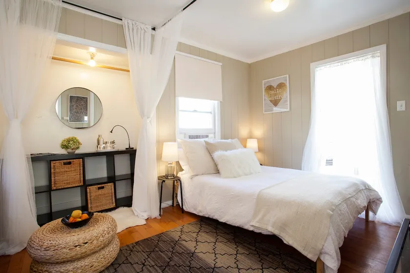Entire House | By Beach | Parking | Wholefoods - Image 1