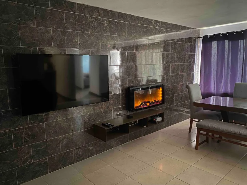 Spacious apartment. Comfort and safety. - Image 1