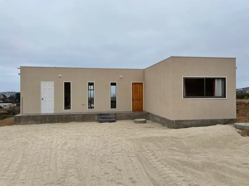 Country house with an ocean view - Image 1