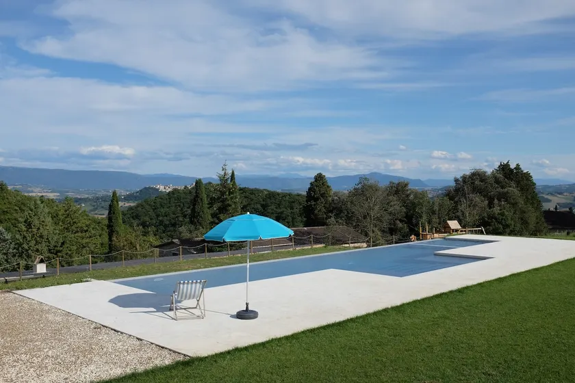 ”Palazzaccio Todi Estate” hideaway - Image 1