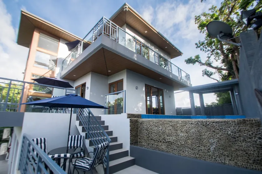 La Casa B Hotel 3 BR Villas with Stunning views - Image 1