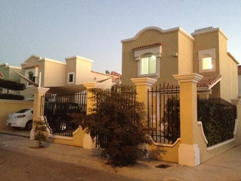 House in a private subdivision - Image 1
