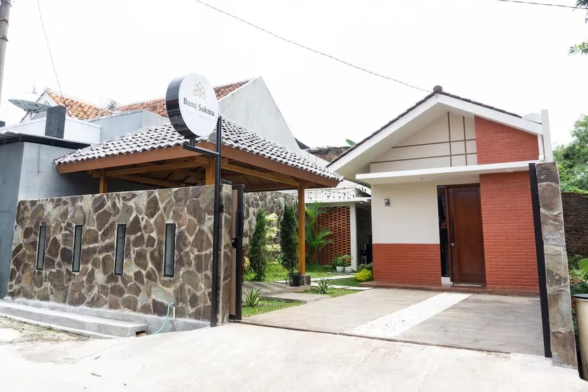 Family Homestay by Sukma Earth - Image 1