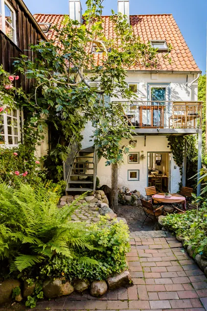 Idyllic And Quaint Apartment ”Oberstübchen” - Image 1