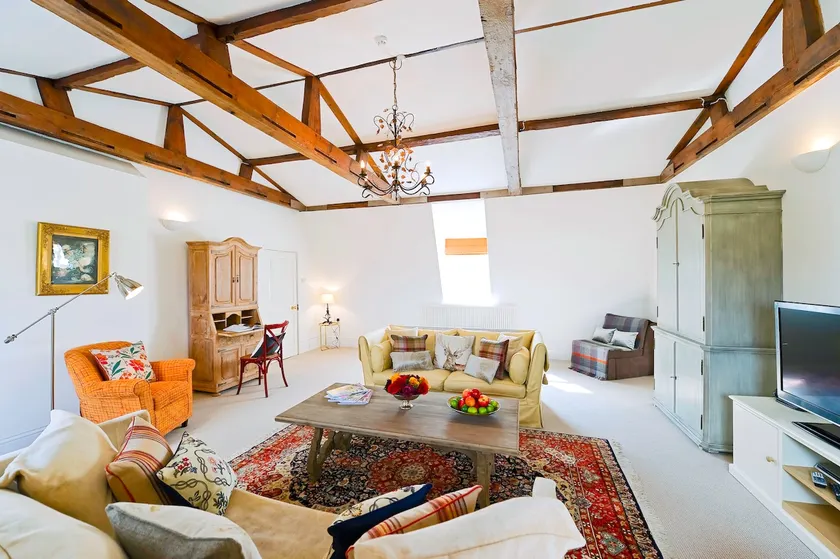 Stunning luxury suite apartment. - Image 1