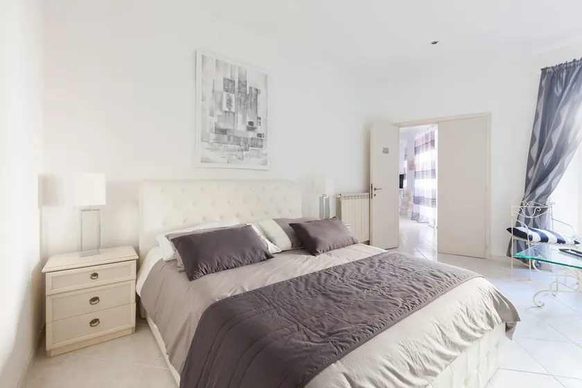 VENETO EXCLUSIVE SUITE CENTER ROMA - Image 1
