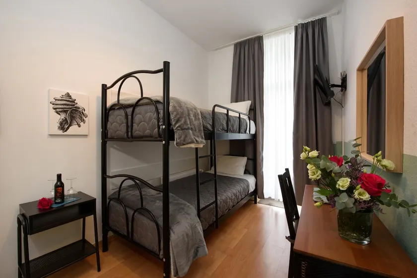Hotelroom In Berlin n3 Prenzlauer Berg New - Image 1
