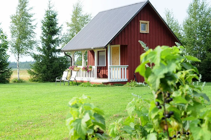 Glamping Cabin next to Nature Reserve - Image 1