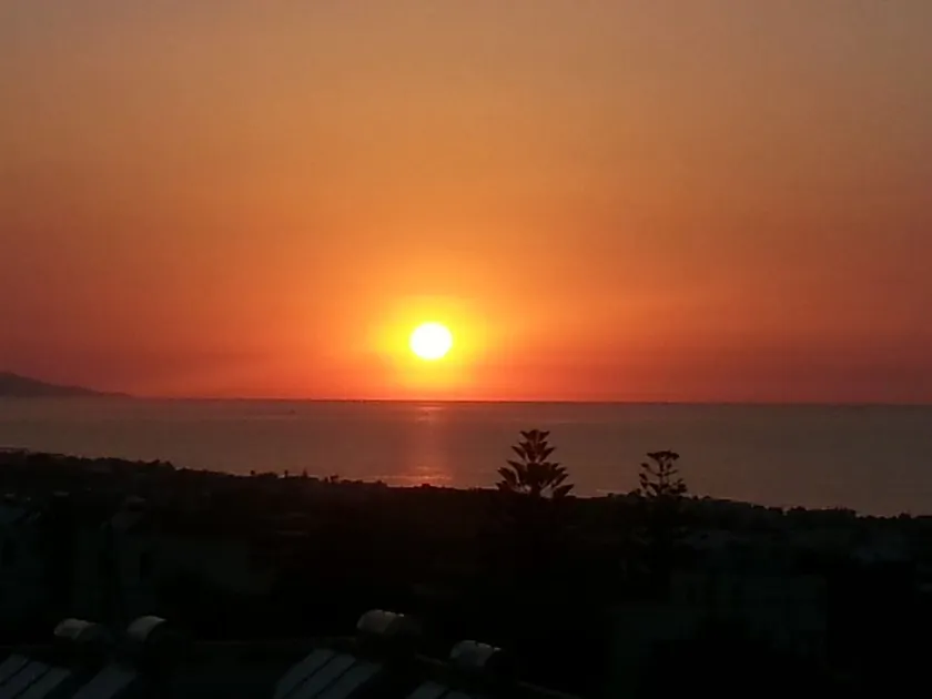 Romantic, Relaxing, Seaviews, Frendly - Image 1