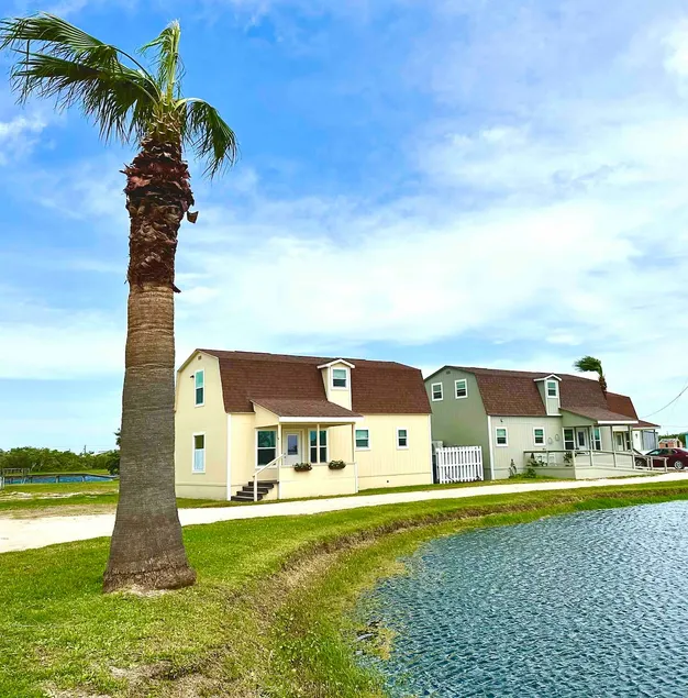The 54: Affordable Texas Gem! - Image 1