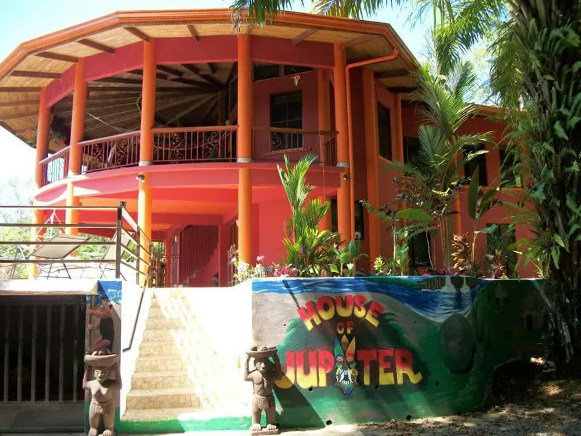 House of Jupiter entire home - Image 1