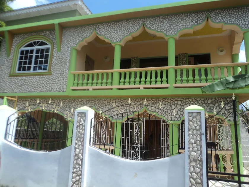 Thriller Villa at Snapper Drive - Image 1
