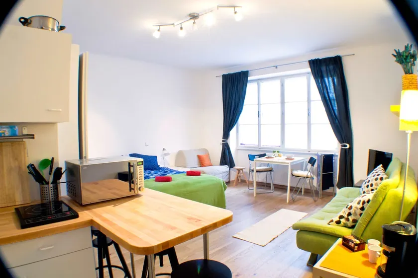 Direct in the center of Vienna, cosy and bright - Image 1