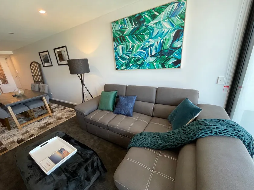 SubPenthouse 2BR 2Bth Apt@CBD #2FreePark#BBQ#Views - Image 1