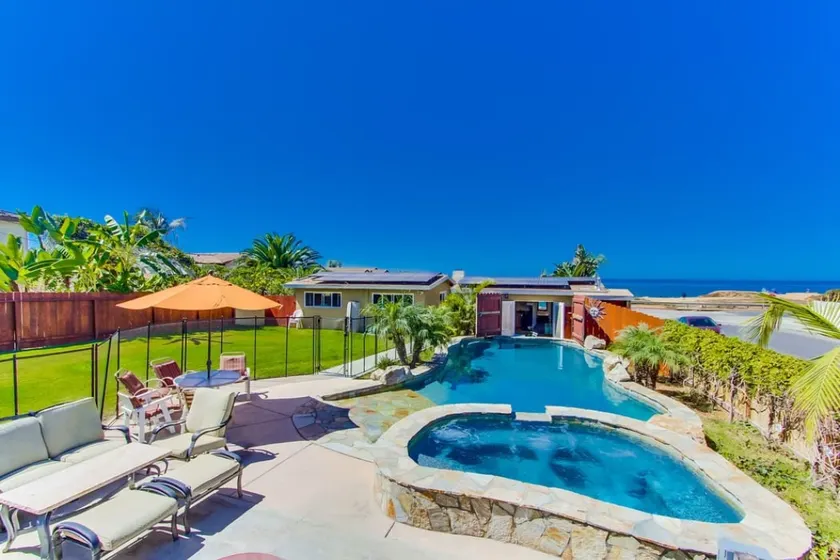 VILLA MAR VISTA-Spacious Oceanfront Home with Pool - Image 1