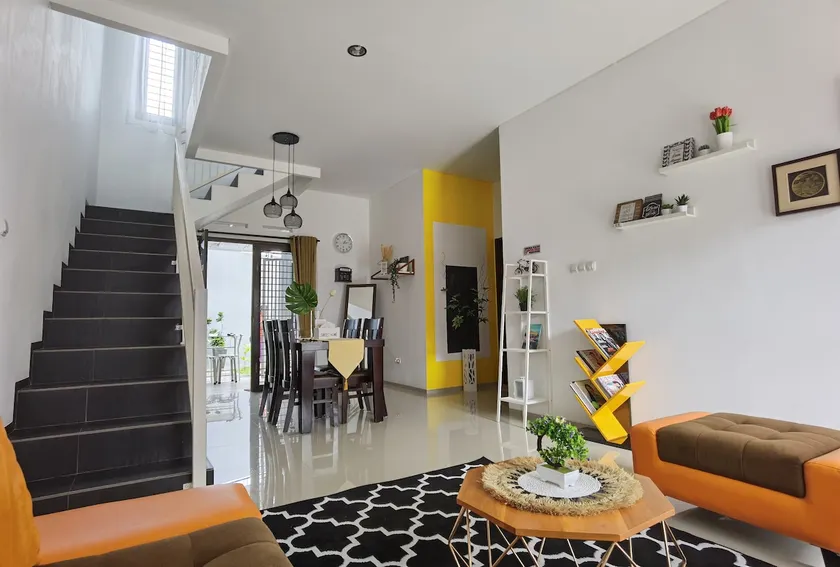 Okalina home - Image 1
